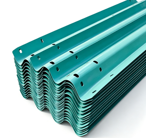 Barrière de sécurité routière en acier Q355 à deux ou trois vagues pour autoroute, directement de l'usine aux Émirats arabes unis - Product Image 4