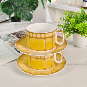 Tasse à café en porcelaine jaune de style européen, luxe léger et minimaliste, avec thé de l'après-midi et boîte cadeau, écologique, 200 ml - Product Image 6