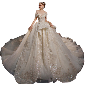 Nouvelle <span class=keywords><strong>robe</strong></span> <span class=keywords><strong>de</strong></span> <span class=keywords><strong>mariée</strong></span> rétro 2025 à une épaule pour <span class=keywords><strong>mariée</strong></span>, style français, ciel étoilé léger, princesse féminine, <span class=keywords><strong>grande</strong></span> traîne en dentelle, moderne, longueur au sol, principale - Product Image 1