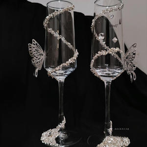 Vente en gros mariage de luxe pour flûtes en verre, lot de 2 pièces, motif papillon, cristal transparent <span class=keywords><strong>style</strong></span> classique, personnalisé - Product Image 5