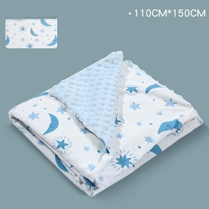 Couvertures florales pour bébés Couverture en minky super douce pour pépinière Couvertures légères pour nouveau-né à pois - Product Image 5