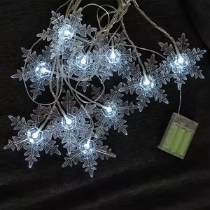 بطارية تعمل بإضاءة ليد عيد الميلاد ندفة الثلج ستارة ضوء المنزل الطرف الديكور جليد سلسلة خرافية دافئ لقضاء العطلات - Product Image 3