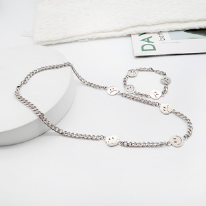 Collana con sorriso in acciaio inossidabile più semplice collana con catena geometrica irregolare placcata in argento bracciale con ciondolo moda <span class=keywords><strong>coppia</strong></span> HipHop - Product Image 1