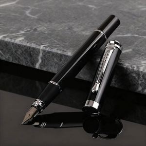 Stylo plume de luxe en métal de haute qualité pour hommes, personnalisé avec logo et calligraphie, idéal pour les cadeaux promotionnels d'entreprise - Product Image 1