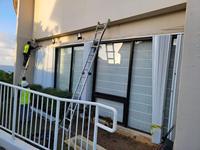 Stores de fenêtre horizontaux à cadre en alliage d'aluminium personnalisés suspendus Style pliant Rideaux et abat-jour