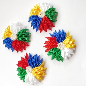 Spille da Corsage in Tessuto Satinato Blu Reale e Rosso da 4,5 Pollici per Confraternite <span class=keywords><strong>Jack</strong></span> <span class=keywords><strong>and</strong></span> <span class=keywords><strong>Jill</strong></span> - Product Image 1