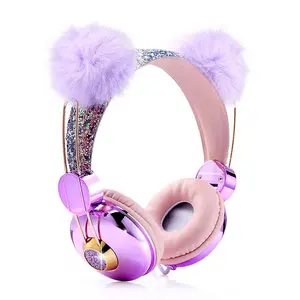新产品2024耳朵可爱动漫3.5毫米音频插头有线音乐耳机女童学校