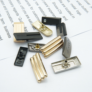 Nhãn Phong Cách Nút Thương Hiệu Thiết Kế Hình Chữ Nhật Biểu Tượng Báo Chí Kim Loại Snap Nút Cho Áo Khoác Quần Áo - Product Image 2