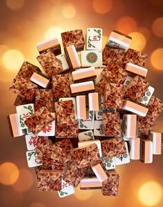 Juego de Mahjong Americano de Lujo Moderno y Personalizado, con Fichas Acrílicas Transparentes Artísticas Talladas con Motivos Florales de Ámbar y Melocotón, para Coleccionistas - Product Image 3