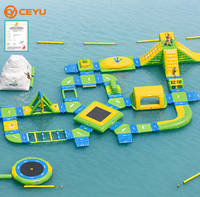 Parc aquatique flottant modulaire Ceyu, parcours aquatique gonflable avec trampoline et obstacles d'escalade pour lacs et complexes hôteliers, prix d'usine