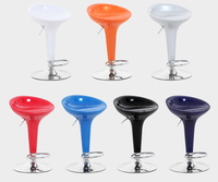 Tabouret de chaise de bar en plastique de haute qualité populaire pivotant réglable en plastique chaise de bar en fer conception chaise pivotante salon