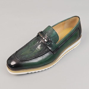 Mocassins en cuir véritable pour hommes, bout rond, à enfiler, décorés d'une boucle, souples, chaussures décontractées toutes saisons - Product Image 4