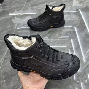 Nouvelles Bottes de Travail Montantes Polyvalentes en Cuir Véritable et Laine Tendance pour Hommes 2026 - Product Image 4