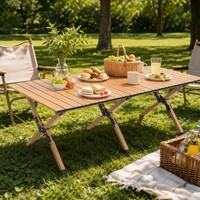 Table de camping pliable à roulettes, table de pique-nique en bois à lattes avec sac de transport, table de repas portable d'extérieur stable à structure en X