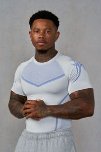 T-shirt de sport King Mcgreen Star pour homme, tenue de fitness ajustée, élasticité, séchage rapide, ajusté, tendance, musculation, manches courtes - Product Image 2