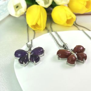 Gioielli di moda pietra naturale rosa quarzo a forma di <span class=keywords><strong>farfalla</strong></span> di cristallo rosso ametista in acciaio inox collana pendente per donna uomo - Product Image 5