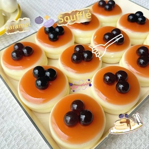 Xiaohongshu-ähnliches, extra großes Choux-Gebäck-Kuchen-Squishy-Spielzeug mit weicher Textur, Stressabbau-Gummi-Soufflé-Quetschspielzeug - Product Image 3