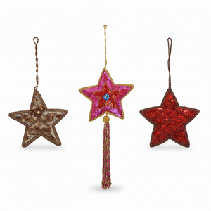 Adorno Decorativo Colgante de Tela con Estrellas Zari |   Adorno Bordado a Mano con Cuentas para Navidad, Ramadán y Eid - Product Image 1