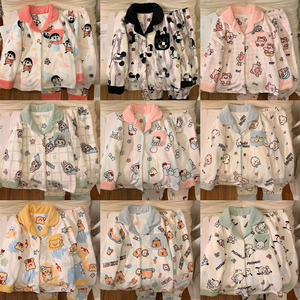 Ensembles de vêtements de nuit 7501 #   Pyjama en flanelle à col châle pour femmes, pyjama d'hiver à motif de dessin animé, couleur contrastée - Product Image 2