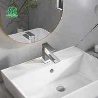 Keran Wastafel Persegi Kuningan Modern dengan Kartrid Keramik, Mixer Air Panas/Dingin, Pegangan Tunggal, Pemasangan di Atas Meja, Keran Kamar Mandi