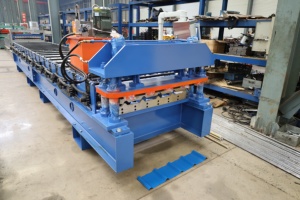 Chinesischer Lieferant Multifunktionale Hochgeschwindigkeits-Streckmetall-Herstellungsmaschine - Vollautomatisch für Landwirtschaftliche Umzäunung - Product Image 5