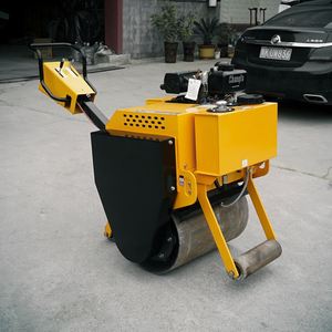 Mini-compacteur à rouleaux portatif à tambour unique, moteur Changfa, pompe hydraulique haute puissance 3,7 kW - Product Image 2