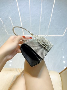 Nouveau Sac à Main en Polyester Transfrontalier, Entièrement Orné de Strass, Chaîne Florale, Petit Sac Carré à Bandoulière, Utilisation Quotidienne, Camélia Frais Tanjing - Product Image 2