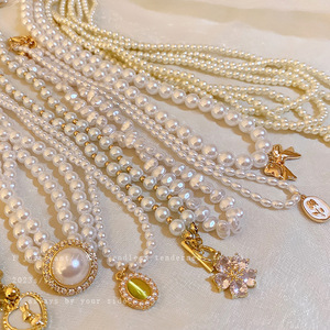 <span class=keywords><strong>Collar</strong></span> de perlas de enlace de bloqueo de corazón de gama alta Retro francés para mujer <span class=keywords><strong>collar</strong></span> de perlas <span class=keywords><strong>con</strong></span> incrustaciones de diamantes <span class=keywords><strong>con</strong></span> colgante de corazón de flor - Product Image 3