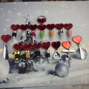 Heart Shaped Zinc Alloy Wine Stopper Red Electroplated Sealing For Valentine's Day Mother's Day - Product Image 1
