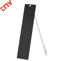 Marque-page rectangulaire personnalisable en acier doré, gravable sur une face, avec logo imprimé sur mesure, impression typographique, poli