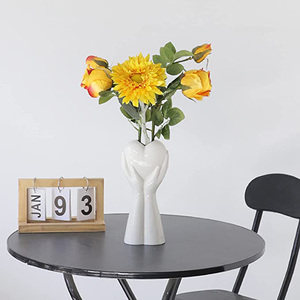 <span class=keywords><strong>Vaso</strong></span> in Ceramica a Forma di Corpo Umano con <span class=keywords><strong>Cuore</strong></span>, 9 Pollici, per Fiori Secchi e Composizioni Floreali - Product Image 6