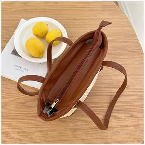 Sacs de paille pour femmes, sac à main de <span class=keywords><strong>plage</strong></span> d'été décontracté fait à la main, sacs à bandoulière tissés en paille pour voyage - Product Image 3