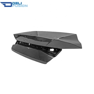 ฝากระโปรงท้ายคาร์บอนสำหรับ Hyundai Elantra/Avante (Cn7) ปี 2021+ รุ่น OEM แบบคาร์บอนไฟเบอร์ - Product Image 3