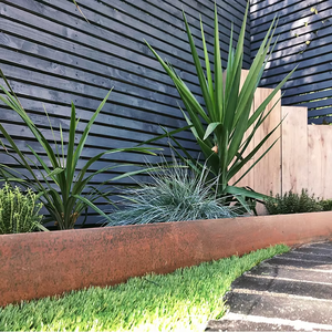 Borde de Césped de Acero Corten de 10m con Parte Superior Redondeada, Borde de Césped Plegable de 10m x 1m, Borde de Césped DIY para Huertos y Jardines de Flores - Product Image 1