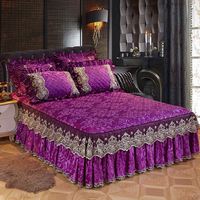Jupe de lit épaissie lait chaud velours corail ensemble de trois pièces ensemble de literie en flanelle