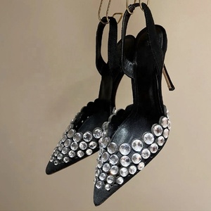 Chaussures d'été élégantes pour femmes à talons aiguilles, bout pointu, avec grands strass, style slingback - Product Image 4
