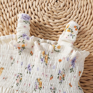 Mono de algodón con capucha para bebé, protección solar, estilo veraniego, estampado floral, sin mangas, diseño de tirantes, panel trasero triangular - Product Image 4