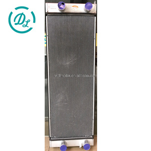 Radiateur de pelle hydraulique EexcavaStart EX670-3, réservoir d'eau ASSY, pièce 4654972, noyau en aluminium durable, refroidissement efficace, garantie 1 an - Product Image 1
