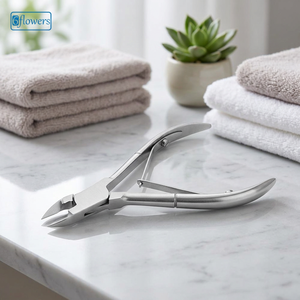 Coupe-cuticules professionnel en acier inoxydable, style classique, double face, coupe-ongles manuel pour usage DIY, prix de gros, personnalisable - Product Image 2