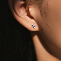 Anting-Anting Perak 925 Sterling Model Bunga Enamel Manis dan Cantik dengan Zirkon untuk Wanita, Aksesoris Perhiasan Halus untuk Sehari-hari dan Gaya OL