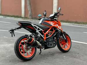 Motocicleta KTM1 <span class=keywords><strong>Duke</strong></span> 390 de 390cc, monocilíndrica, refrigerada por líquido, con inyección electrónica de combustible, ligera, ágil, de alta gama, a gasolina. - Product Image 5