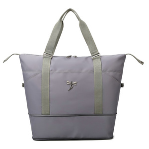 Nouveau design, sac de voyage fourre-tout moyen multicolore fait main en tissu Oxford imperméable, avec fermeture éclair, pour usage quotidien ou de nuit, à bas prix - Product Image 2