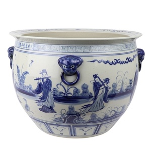 Pot de fleurs grand modèle RZFH22 bleu et blanc peint à la main avec motif des Huit Immortels traversant la mer et tête de lion - Product Image 1