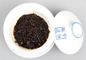 Vente en gros de gâteaux de thé mûr Qi <span class=keywords><strong>Zi</strong></span> faits à la main, Yunnan Puerh <span class=keywords><strong>Lao</strong></span> Ban Zhang, 357 grammes - Product Image 5