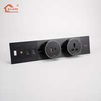 Nouvelle arrivée UK Standard Surface Wall Power Track Socket Cuisine Smart Hidden USB Socket avec lumière LED Smart Home Accessory