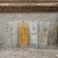 Gel de bain rafraîchissant Gel douche jetable Ensemble de liquides Solution unique pour l'emballage personnalisé des équipements de l'hôtel Options de bouteilles tubulaires