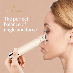 Herramienta compacta todo en uno para el cuidado facial, tamaño mini con un rendimiento potente para una piel radiante y de aspecto saludable. - Product Image 6