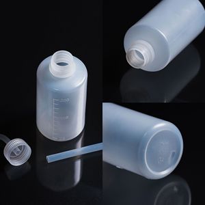 Arrosoir en plastique durable de 250 ml pour plantes succulentes avec bec courbé - Product Image 1