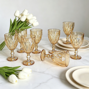 Set di 6 Calici da Vino Classici con Bordo Dorato e Taglio Diamantato, Bicchieri con Stelo Senza Piombo da 560ml, Ecologici per il Ramadan - Product Image 1