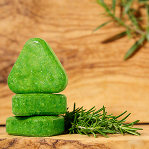 סבון מוצק צמחי נגד קשקשים, מנקה בעדינות, מווסת לחות, שמן עשב אוסמן אורגני טבעי, מותג פרטי - Product Image 4